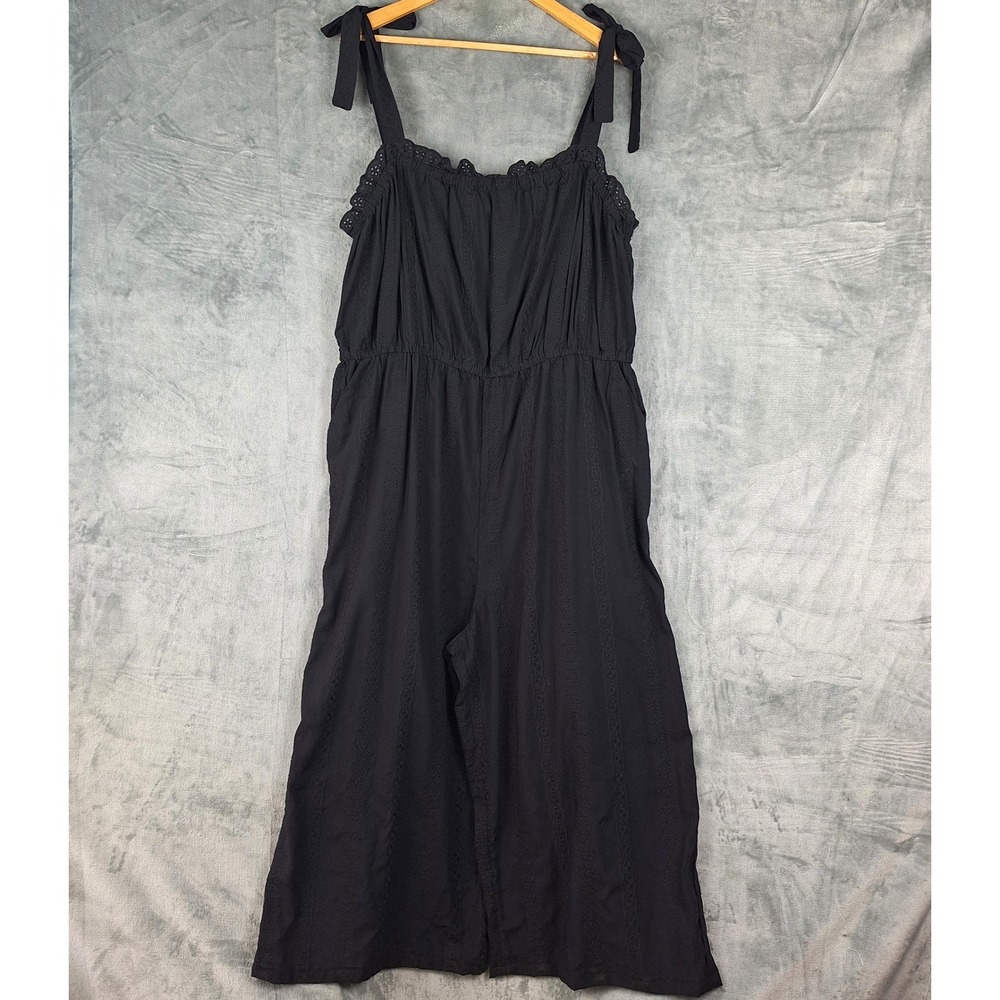 Torrid Wide Leg Jumpsuit Womens 3X Black Challis Romantic Floral Eyelet Pockets
